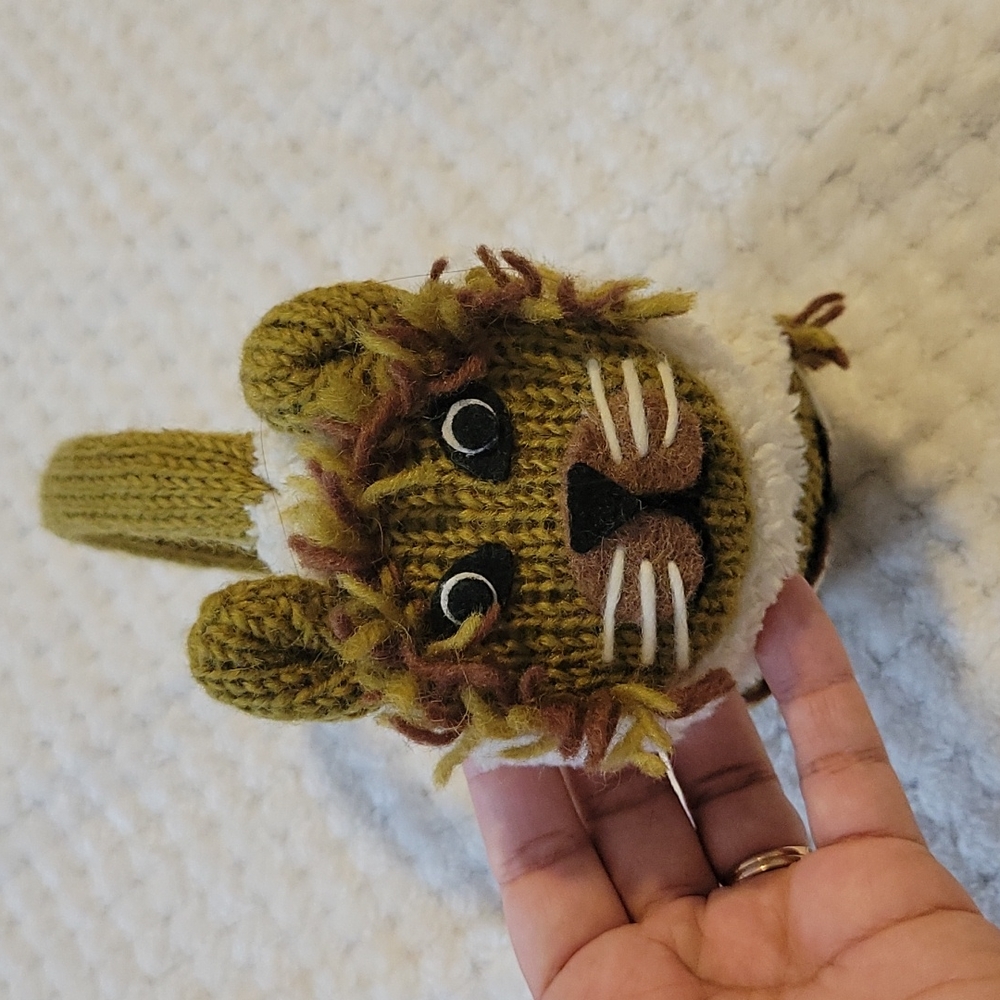 FREE wool earmuffs!
